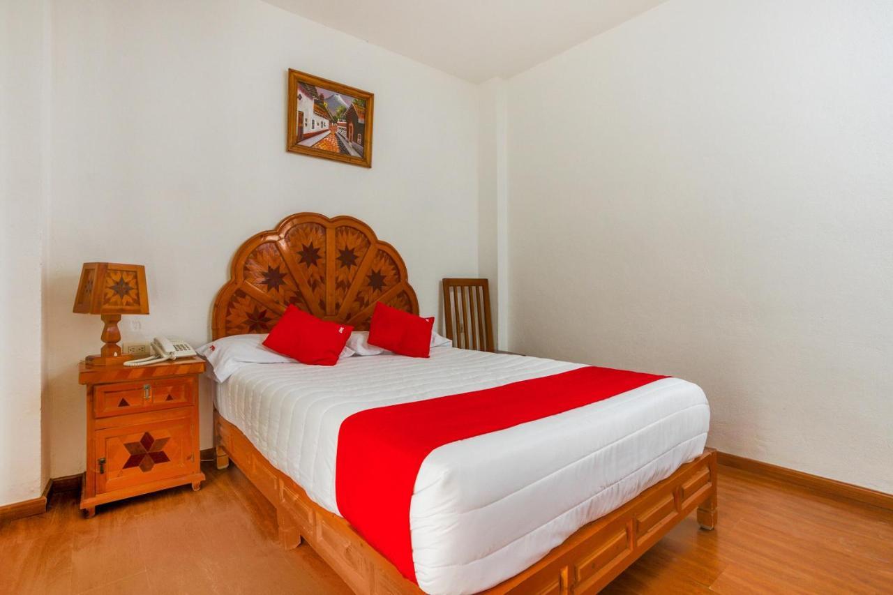 Oyo Hotel Montes, Atlixco Puebla Kültér fotó