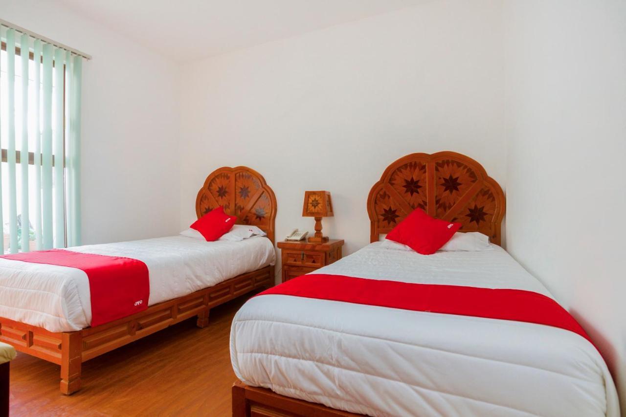 Oyo Hotel Montes, Atlixco Puebla Kültér fotó