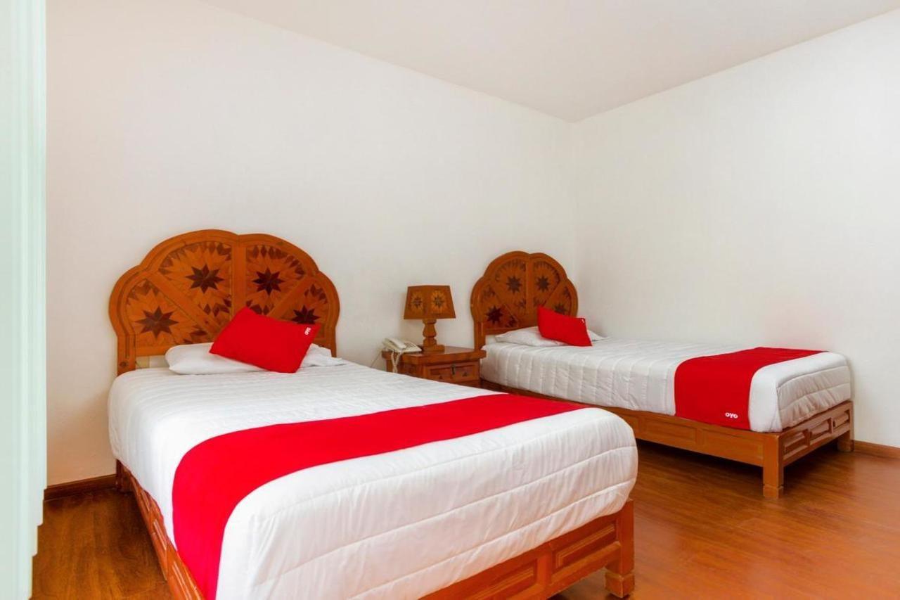Oyo Hotel Montes, Atlixco Puebla Kültér fotó